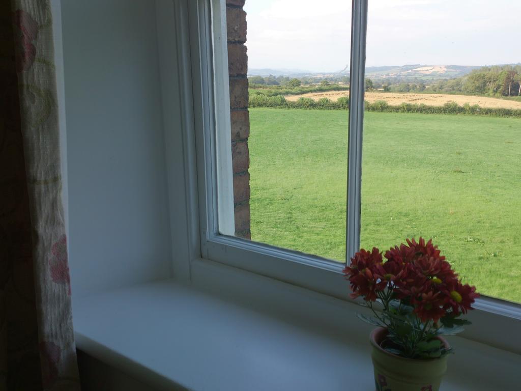 Upper Letton Farm Bed & Breakfast Leintwardine Стая снимка